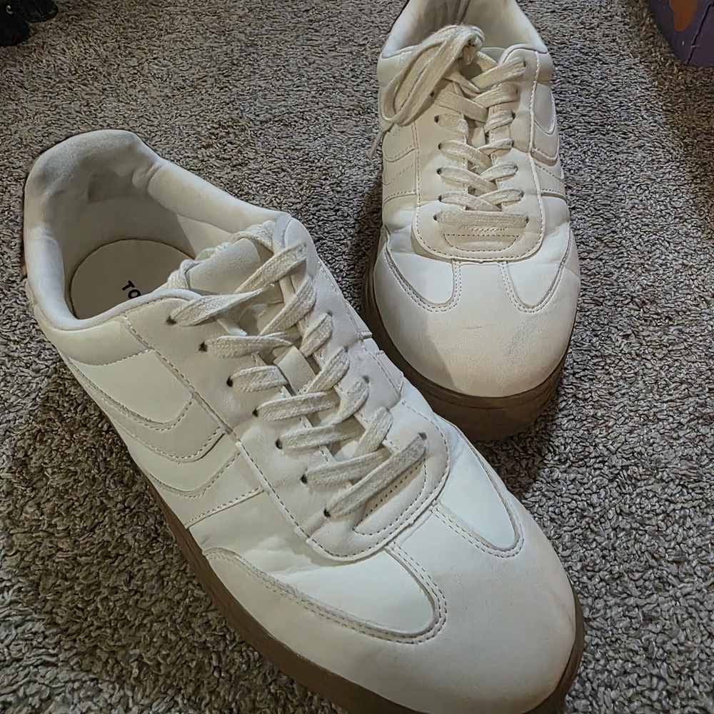 Torrid 11.5W Cream Sneakers